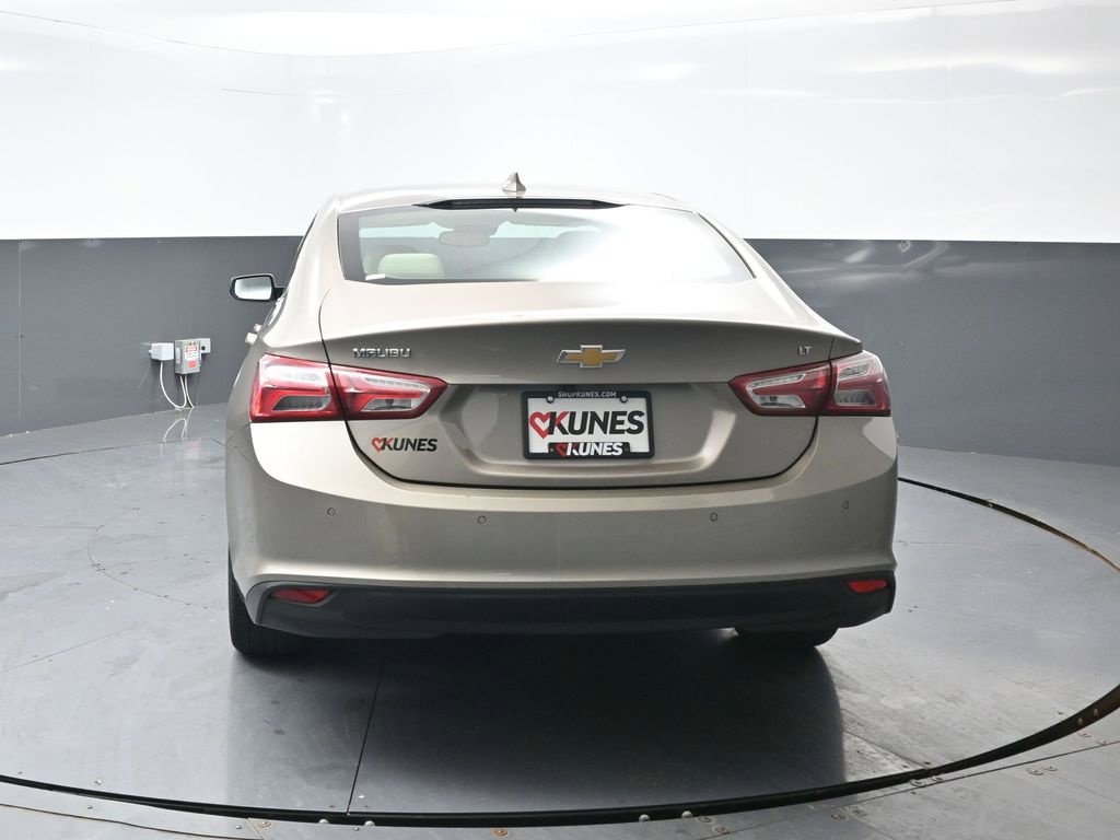Used 2024 Chevrolet Malibu LT FWD image 13