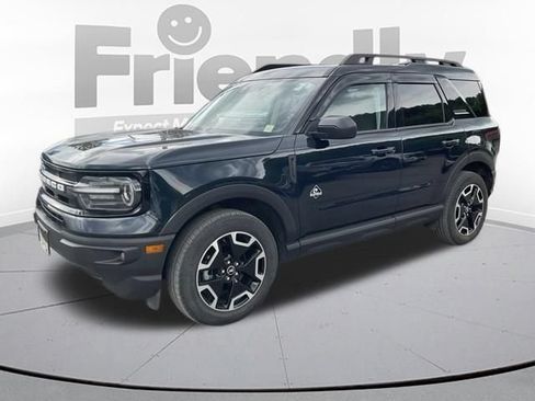 Used 2023 Ford Bronco Sport Outer Banks AWD/4WD image 2