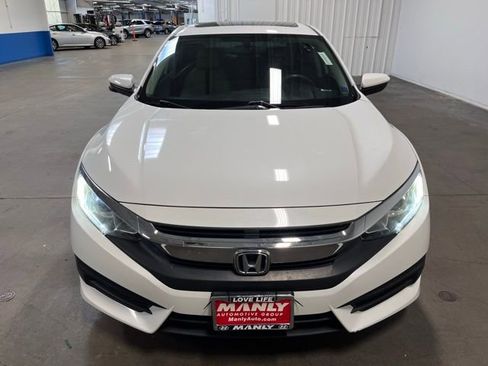 Used 2017 Honda Civic EX image 8