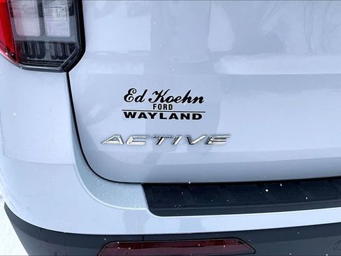 New 2026 Ford Explorer Active w/ Active Comfort Package image 11