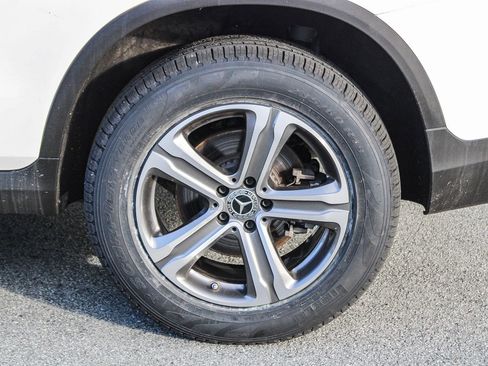 Certified 2022 Mercedes-Benz GLC 300 4MATIC image 11