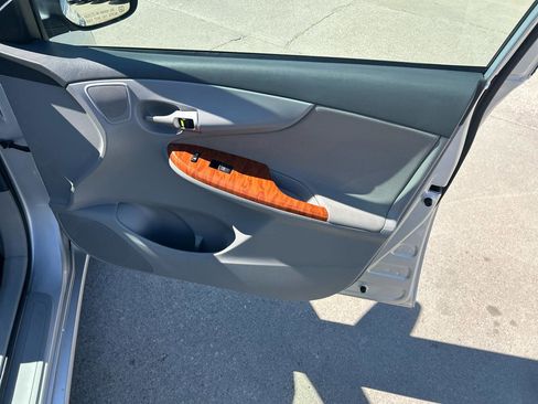 Used 2009 Toyota Corolla image 15