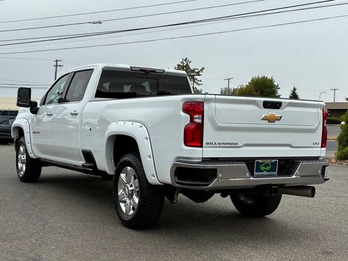 Used 2022 Chevrolet Silverado 3500 LTZ w/ LTZ Premium Package AWD/4WD image 7