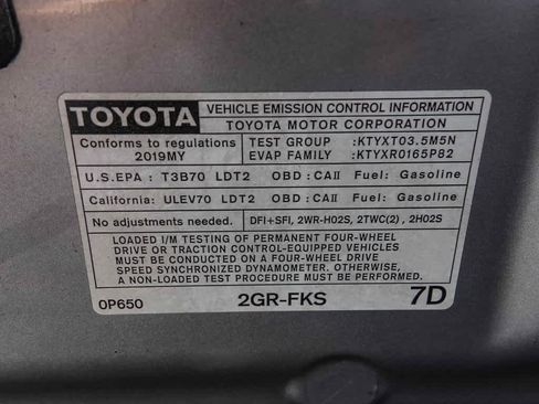 Used 2019 Toyota Tacoma TRD Sport image 26