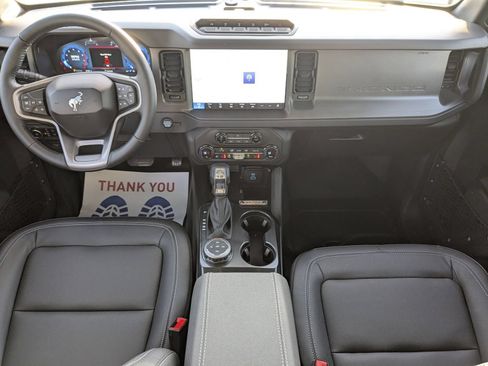 New 2025 Ford Bronco Badlands w/ Sasquatch Package AWD/4WD image 15