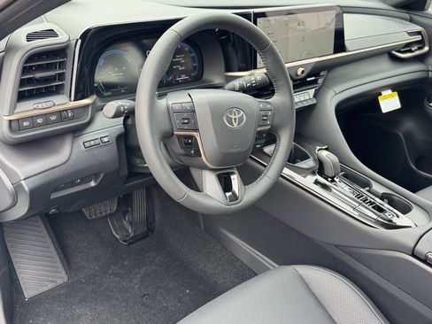 New 2026 Toyota Crown Signia AWD/4WD image 16