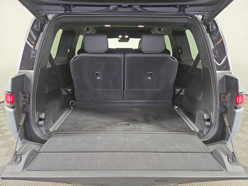 Used 2024 Rivian R1S Adventure AWD/4WD image 15