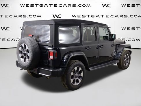 Used 2018 Jeep Wrangler Unlimited Sahara image 44