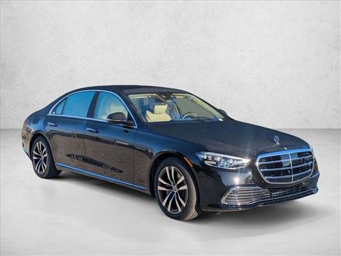 Used 2026 Mercedes-Benz S 500 4MATIC image 7