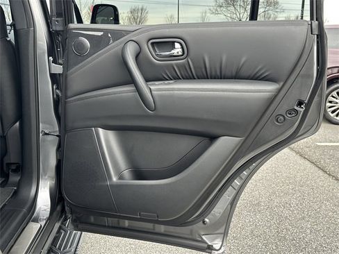 Certified 2023 Nissan Armada SL w/ Midnight Edition Package image 17