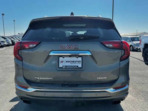 Used 2018 GMC Terrain Denali w/ Advanced Safety Package image 43