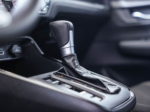 Used 2025 Honda CR-V LX image 27