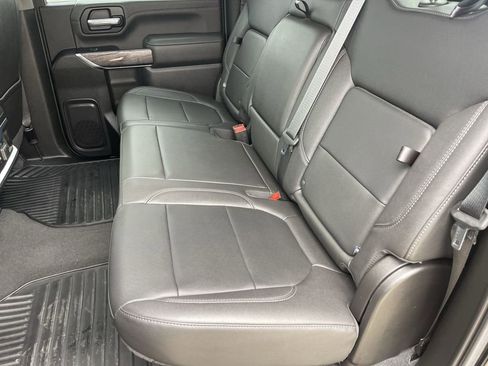 Used 2022 Chevrolet Silverado 2500 LTZ w/ LTZ Plus Package image 26