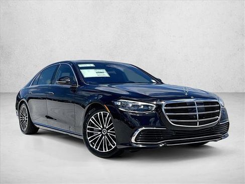 New 2026 Mercedes-Benz S 580 4MATIC Sedan image 2