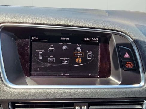 Used 2017 Audi Q5 2.0T Premium Plus w/ Technology Package image 35