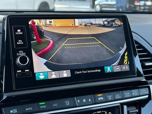 New 2026 Honda Odyssey Touring image 21