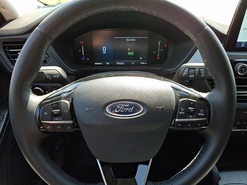 Used 2023 Ford Escape Active AWD/4WD image 19