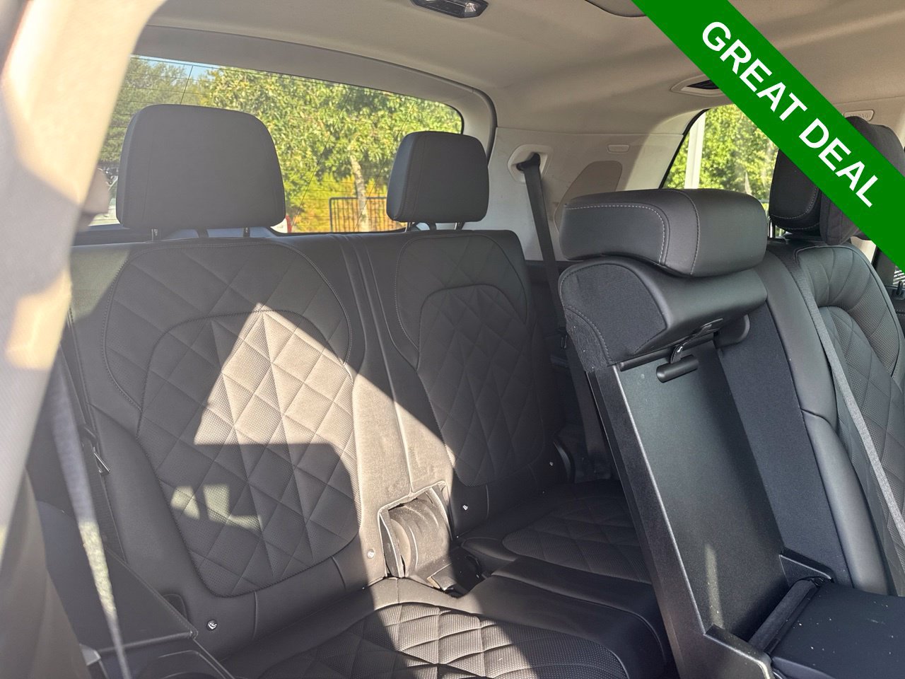 Used 2025 BMW X7 xDrive40i w/ Premium Package AWD/4WD image 17