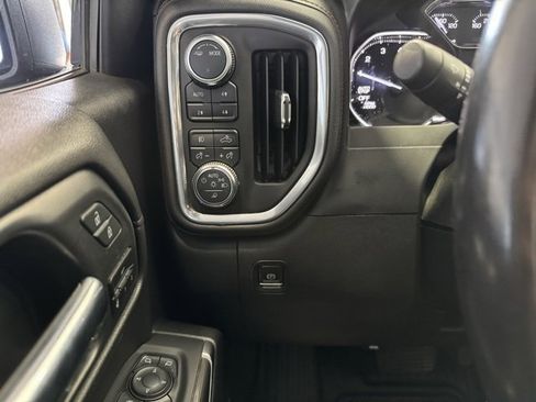Used 2021 GMC Sierra 1500 AT4 w/ AT4 Preferred Package image 19