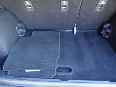 Used 2021 Ford EcoSport SE image 9
