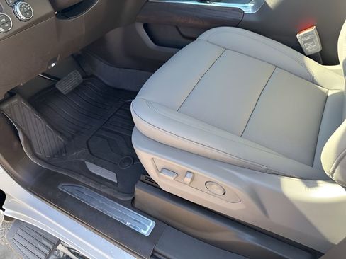 New 2026 GMC Sierra 1500 SLT image 27