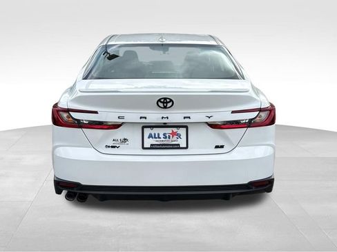 New 2026 Toyota Camry SE image 7