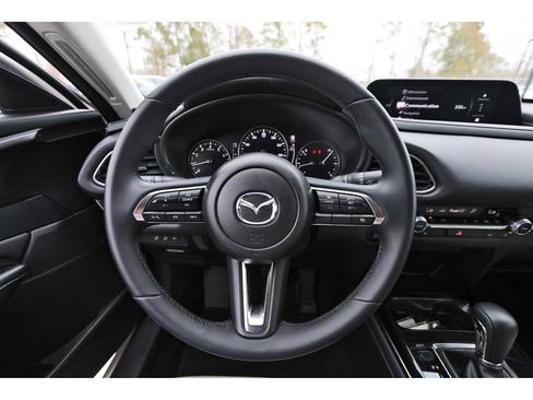 Used 2025 MAZDA CX-30 AWD 2.5 S w/ Preferred Package image 13