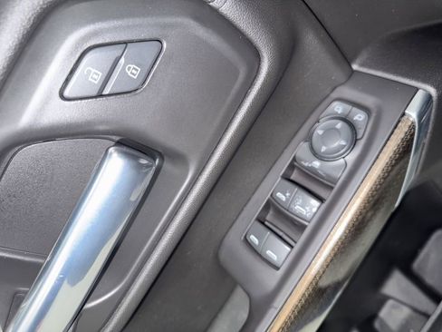 Used 2020 Chevrolet Silverado 1500 LT w/ All-Star Edition image 20