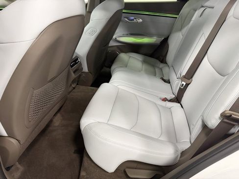 New 2026 Genesis GV70 2.5T Advanced image 23