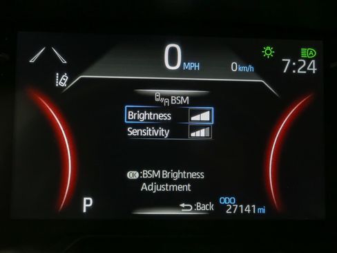 Used 2025 Toyota RAV4 XLE AWD/4WD image 39