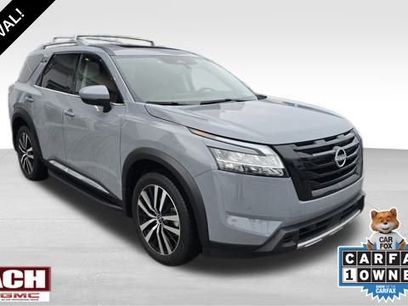 Used 2024 Nissan Pathfinder Platinum