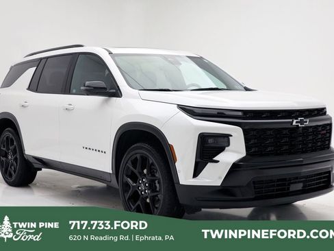 Used 2024 Chevrolet Traverse RS w/ LPO, Floor Liner Package image 1