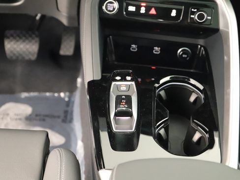 New 2026 Audi Q5 Premium Plus AWD/4WD image 21