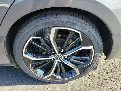 Used 2024 Nissan Altima 2.5 SR FWD image 30