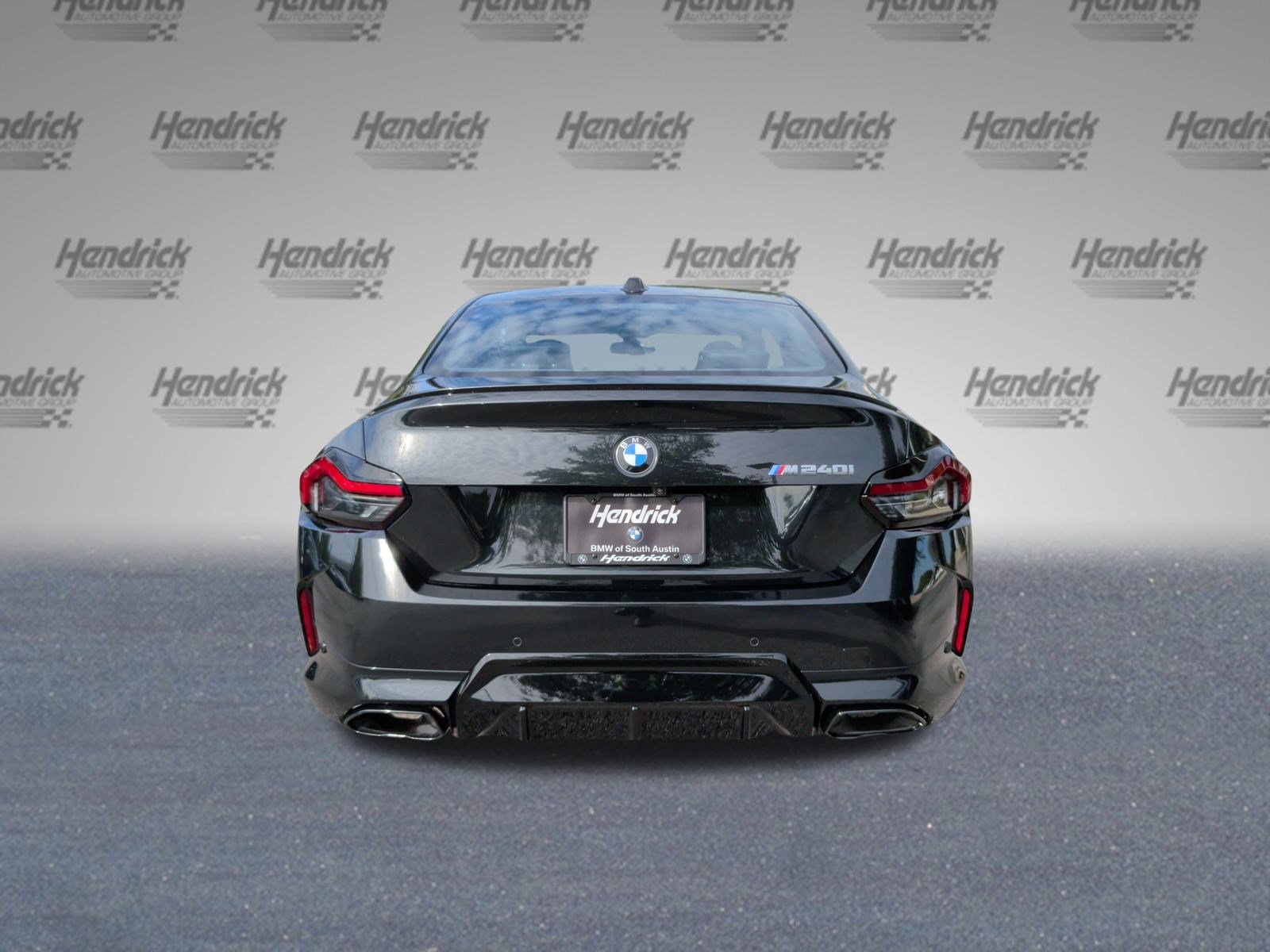 Used 2025 BMW M240i Coupe RWD image 8