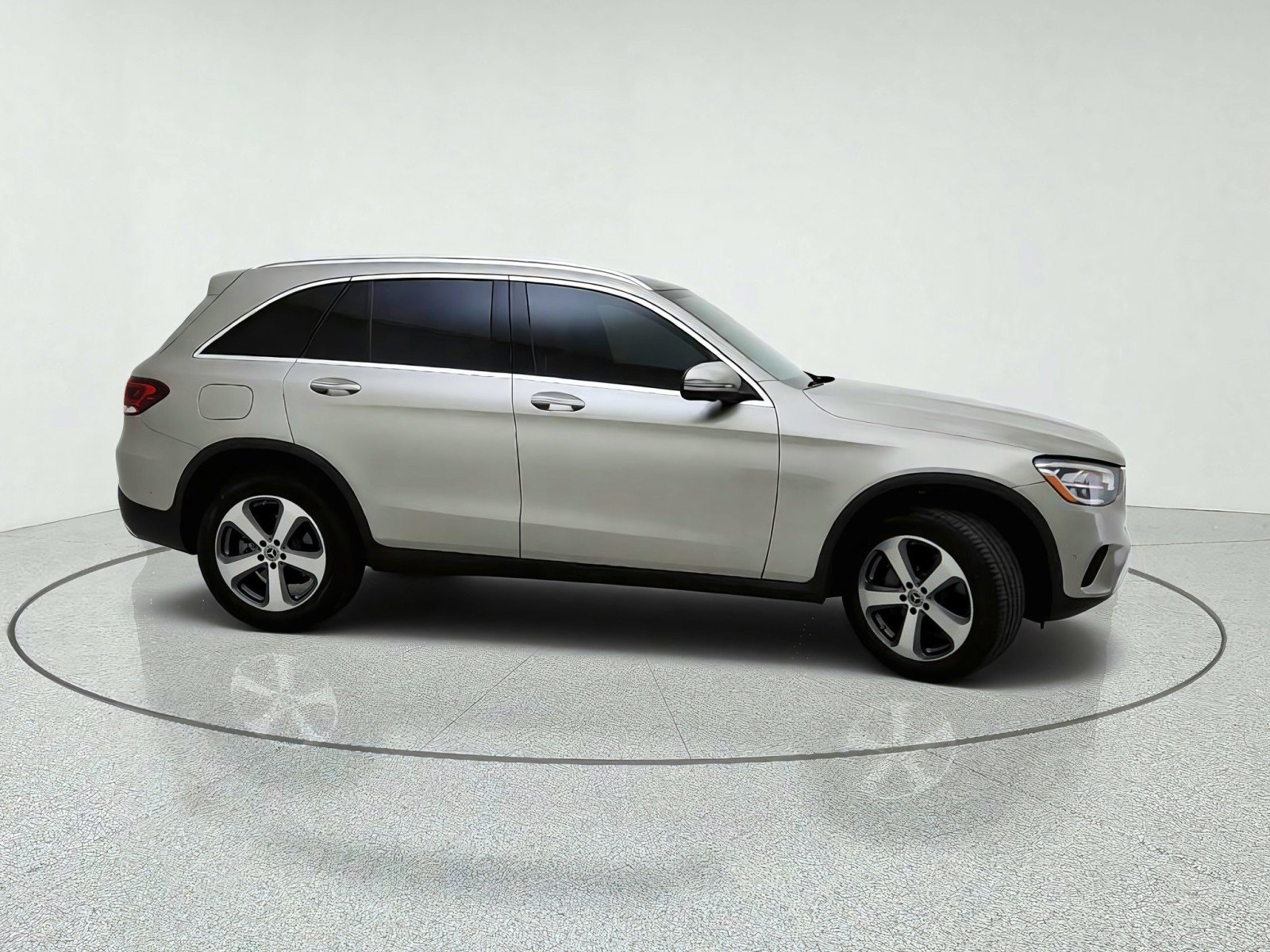 Certified 2021 Mercedes-Benz GLC 300 4MATIC w/ Driver Assistance Package image 6