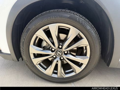 Used 2019 Lexus UX 200 F Sport FWD image 10