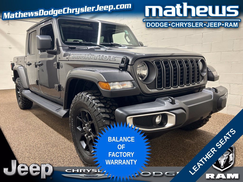Used 2025 Jeep Gladiator Sport AWD/4WD image 1
