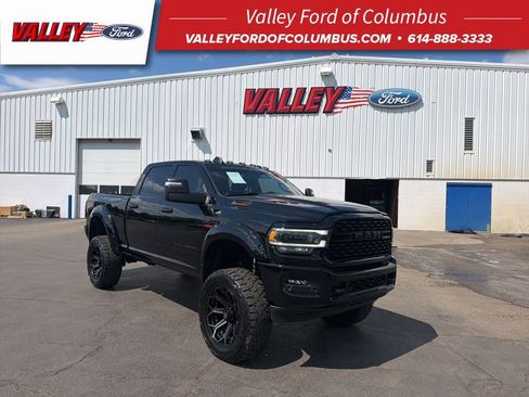 Used 2024 RAM 2500 Big Horn w/ Night Edition AWD/4WD image 1