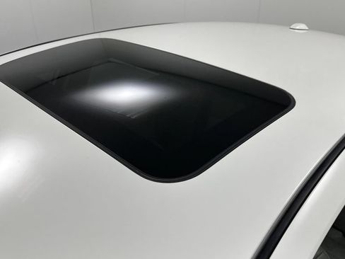 Certified 2023 Nissan Altima 2.5 SL FWD image 12