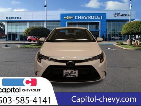 Used 2024 Toyota Corolla LE FWD image 7