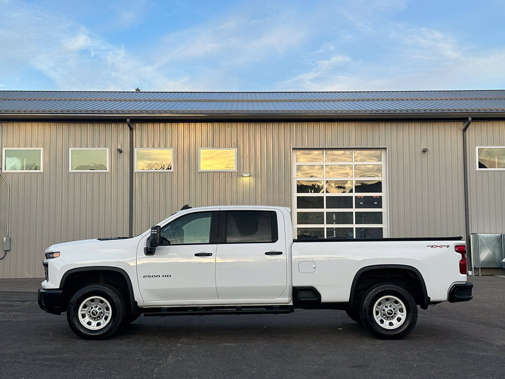 Used 2025 Chevrolet Silverado 2500 W/T w/ WT Convenience Package AWD/4WD image 14