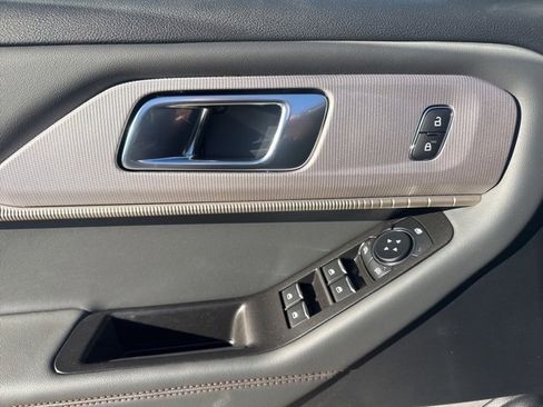 New 2026 Ford Explorer Active image 20