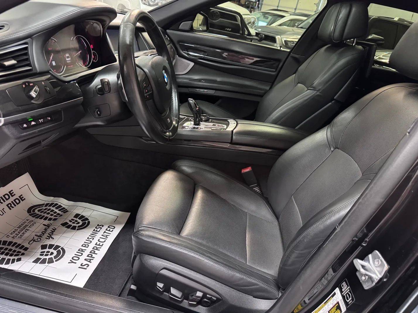 Used 2014 BMW 750Li RWD image 14