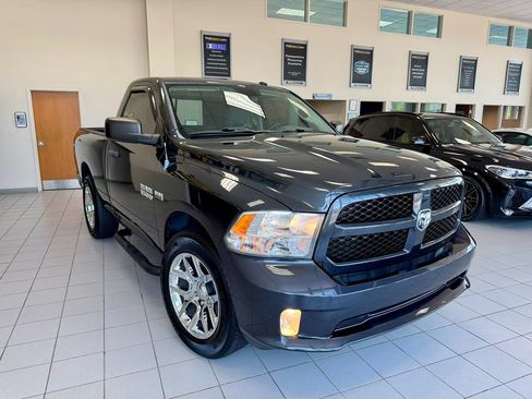 Used 2013 RAM 1500 Express RWD image 34