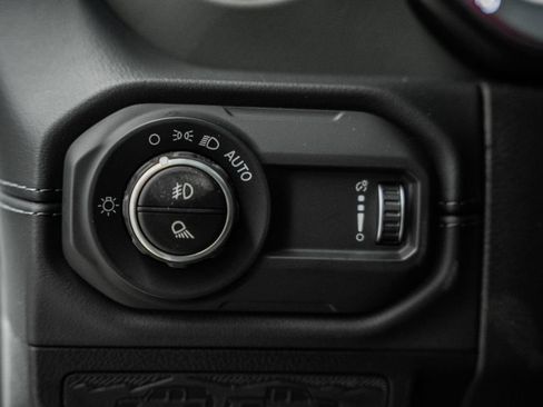 New 2026 Jeep Gladiator Mojave image 38