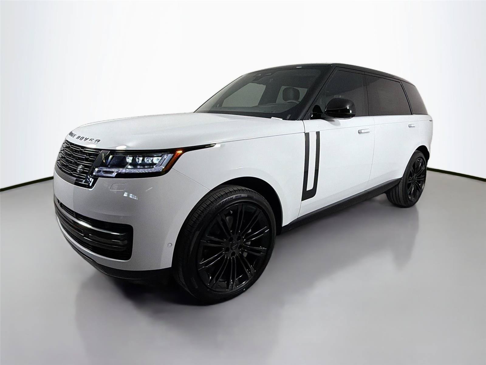 New 2026 Land Rover Range Rover Long Wheelbase SE AWD/4WD image 1