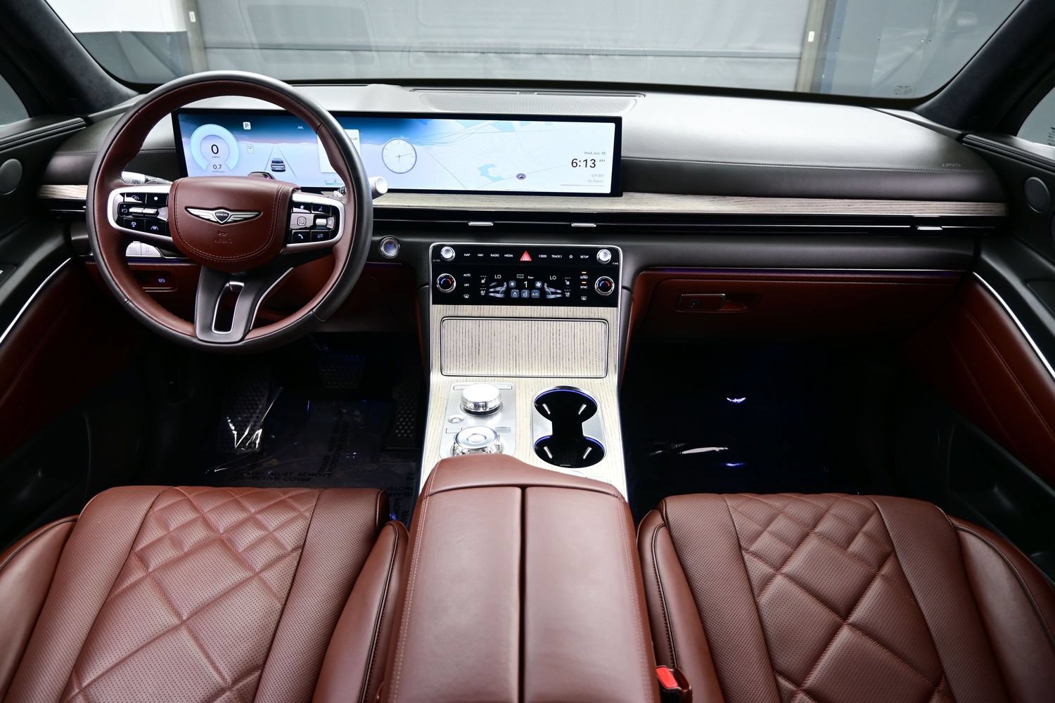Used 2025 Genesis GV80 3.5T Prestige AWD/4WD image 17