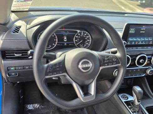 Used 2024 Nissan Sentra SV image 18