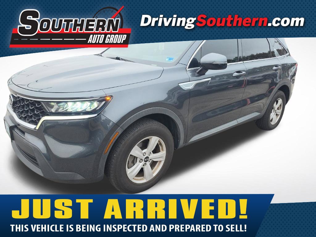 Certified 2021 Kia Sorento LX AWD/4WD image 1